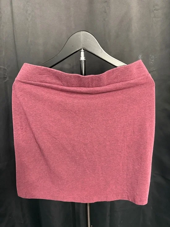 H&M 3/$12.00 Min Skirts !! - Picture 9 of 9